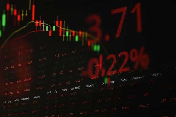 在OPEC+同意6月份增产后 美国原油收于2021年以来的最低水平