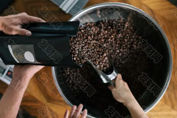 2025年02月21日:咖啡正处于一场“完美的价格风暴”中——它终于开始冲击你的钱包了